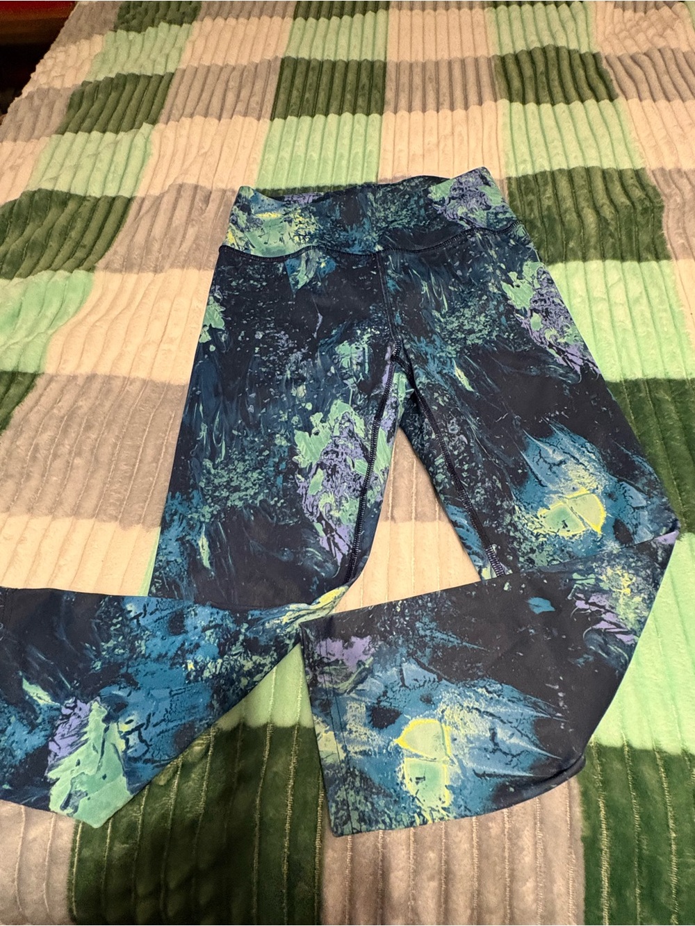 Fila Capri Leggings Women's S Multicolor Tie Dye Stretch Athletic Pull-On